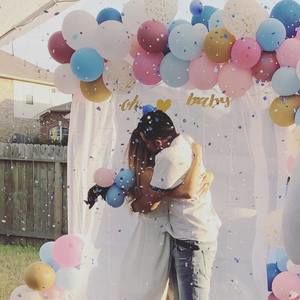 Meet your Posher, Yency